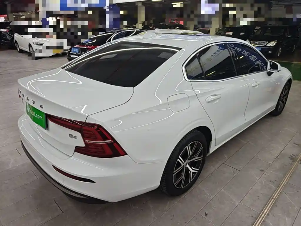 Volvo S60 — миниатюра 7