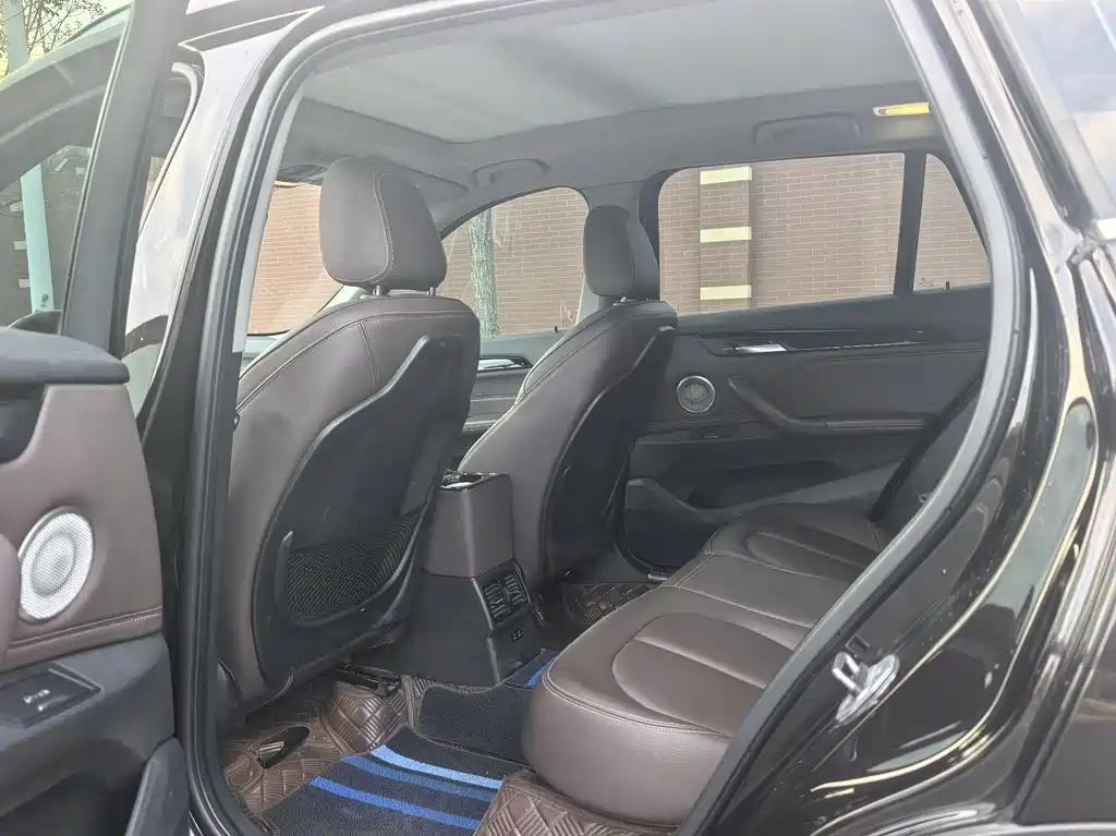 BMW X1 — миниатюра 8