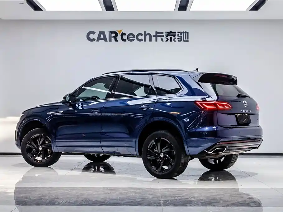 Volkswagen Touareg 2022 3.0TSI Sport