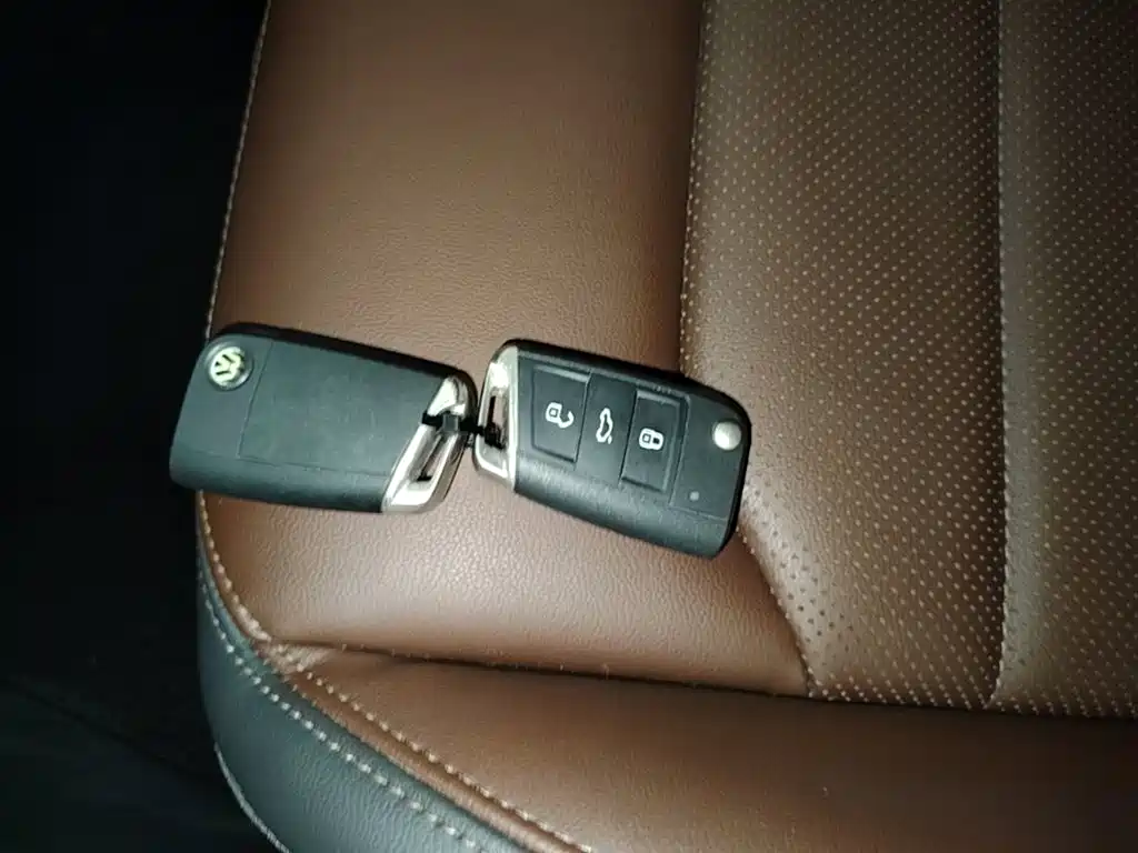 Volkswagen Lavida — миниатюра 9