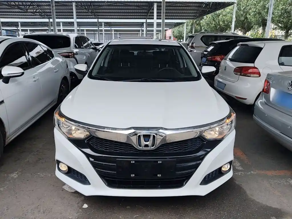 Honda Crider 2019 180Turbo CVT Luxury VI