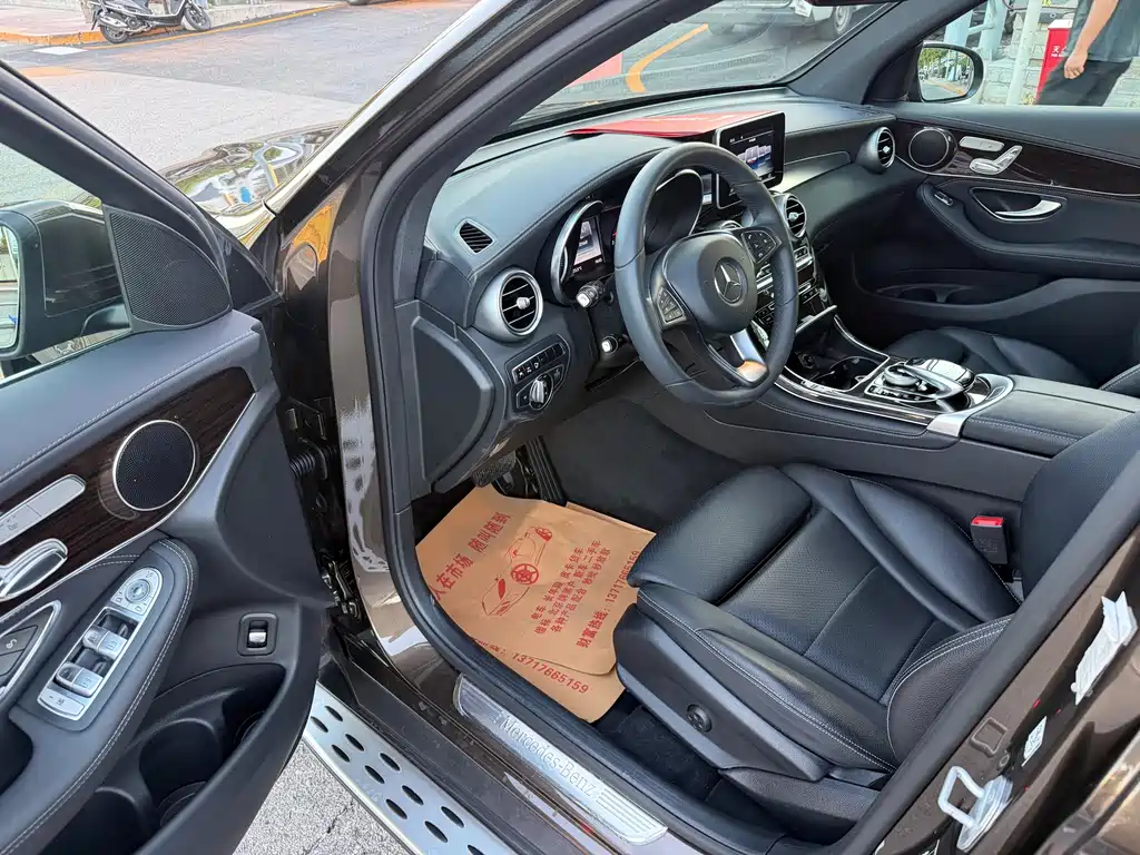 Mercedes-Benz GLC — миниатюра 10