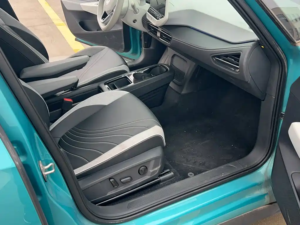 Volkswagen ID.3 — миниатюра 12