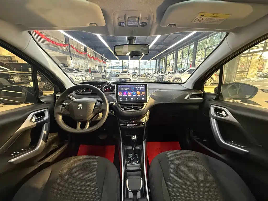 Peugeot 2008 — миниатюра 22