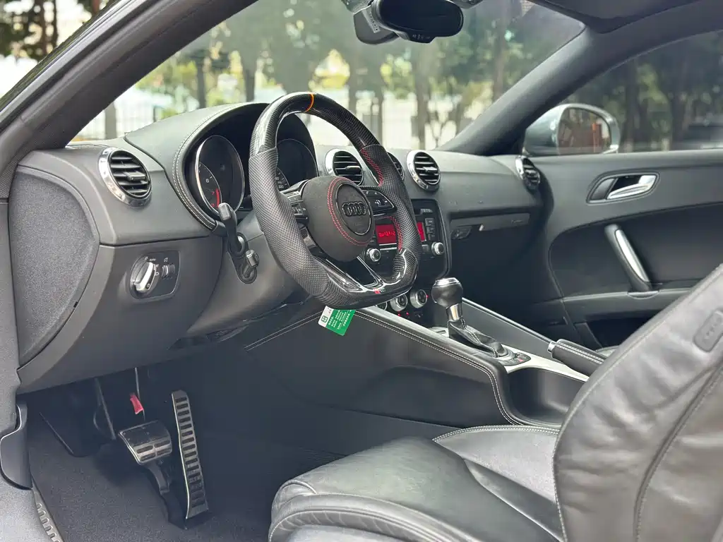 Audi TTS — миниатюра 12