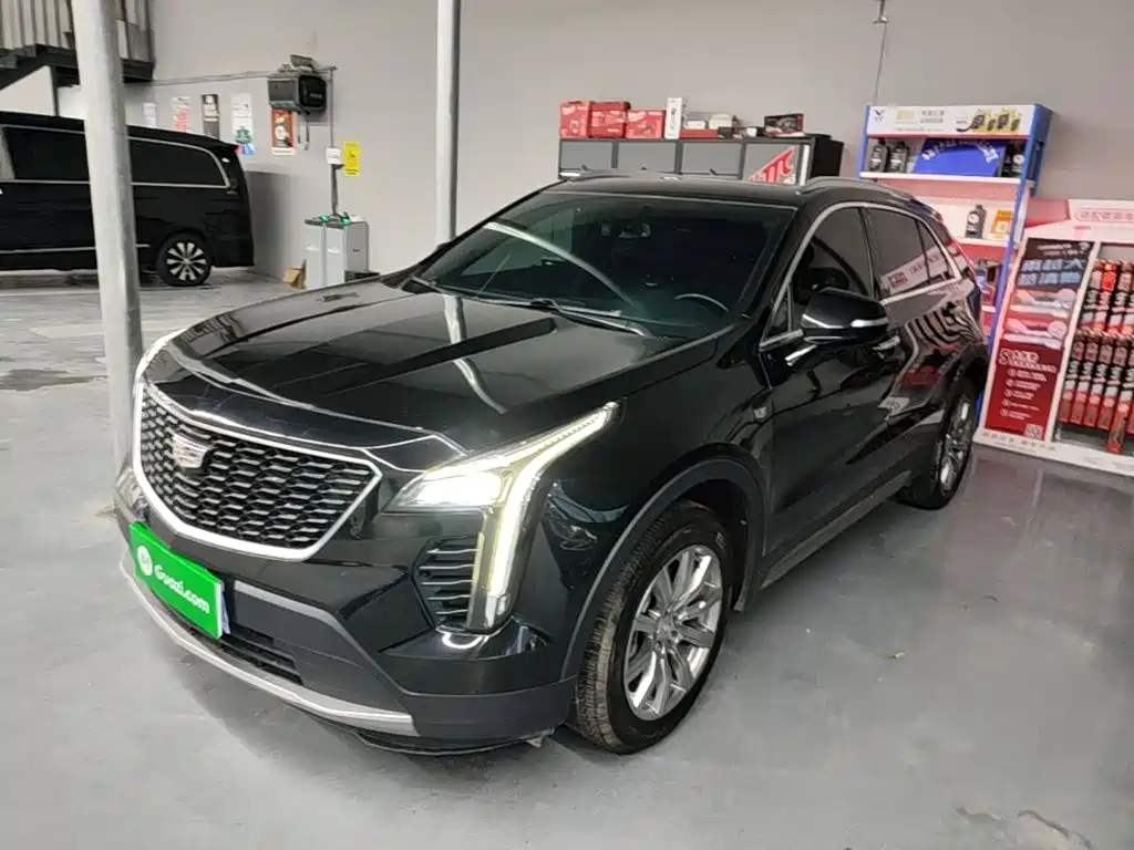 Cadillac XT4