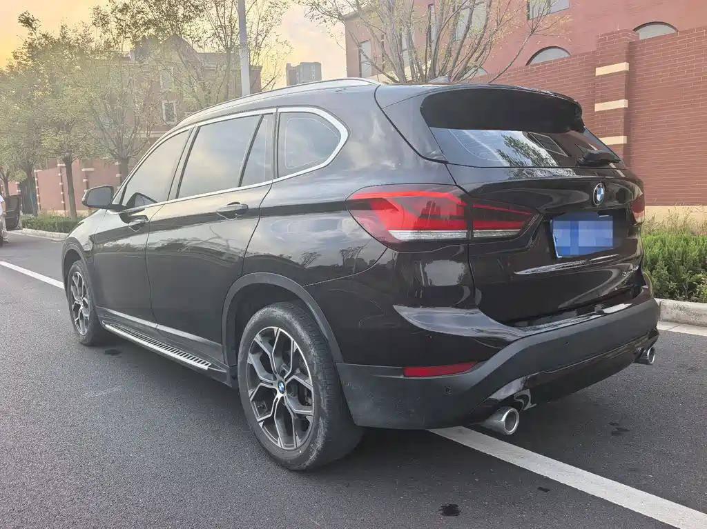 BMW X1 — миниатюра 6