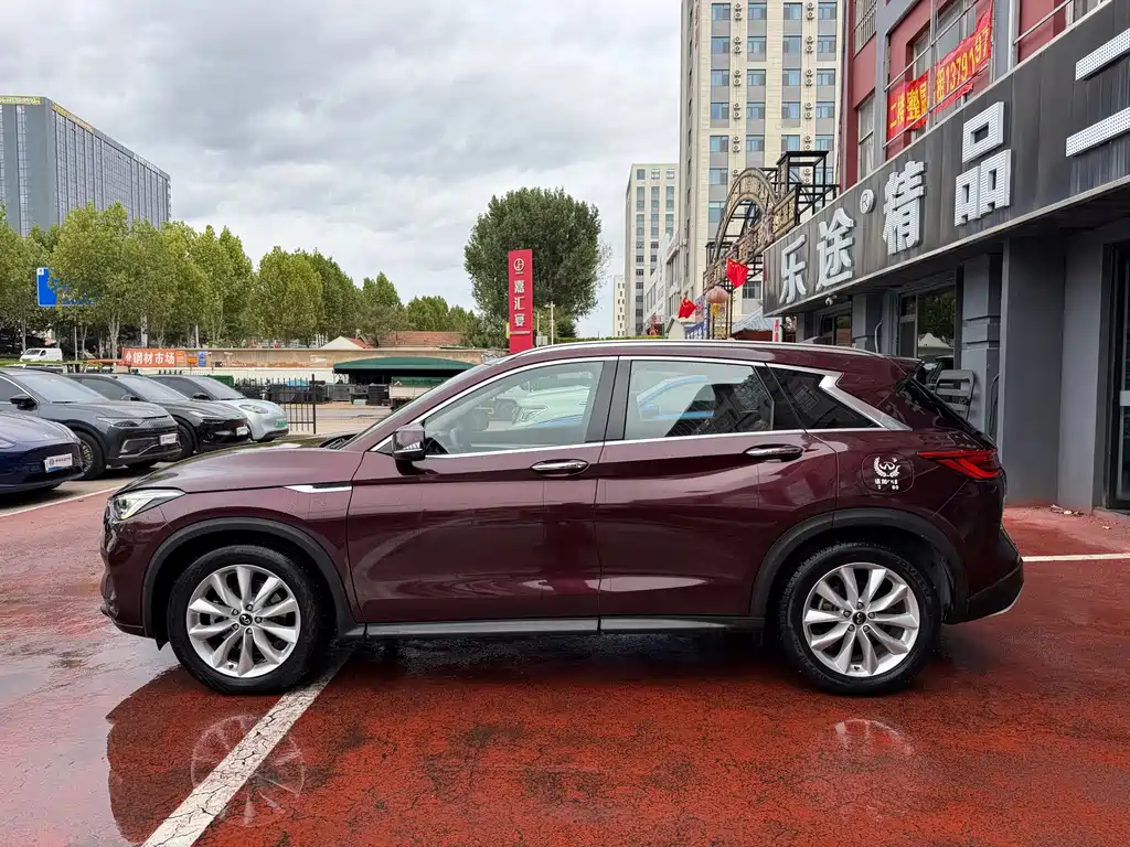 Infiniti QX50 — миниатюра 3