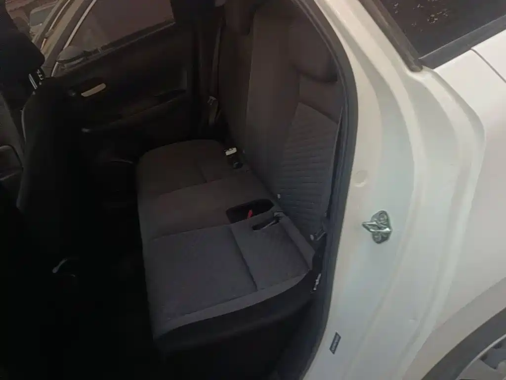 Honda Fit — миниатюра 17