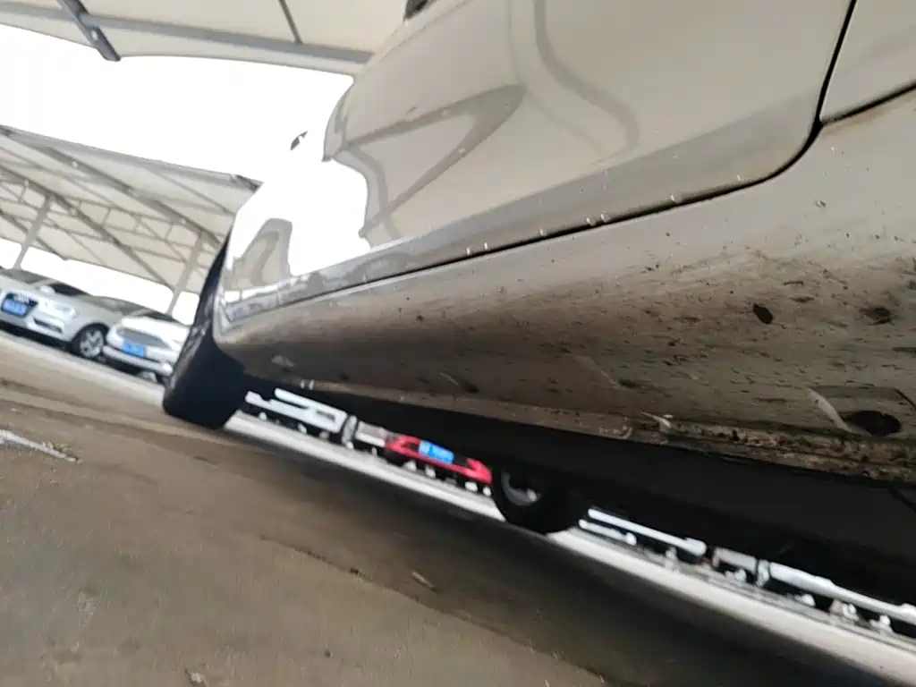 Geely Emgrand — миниатюра 21