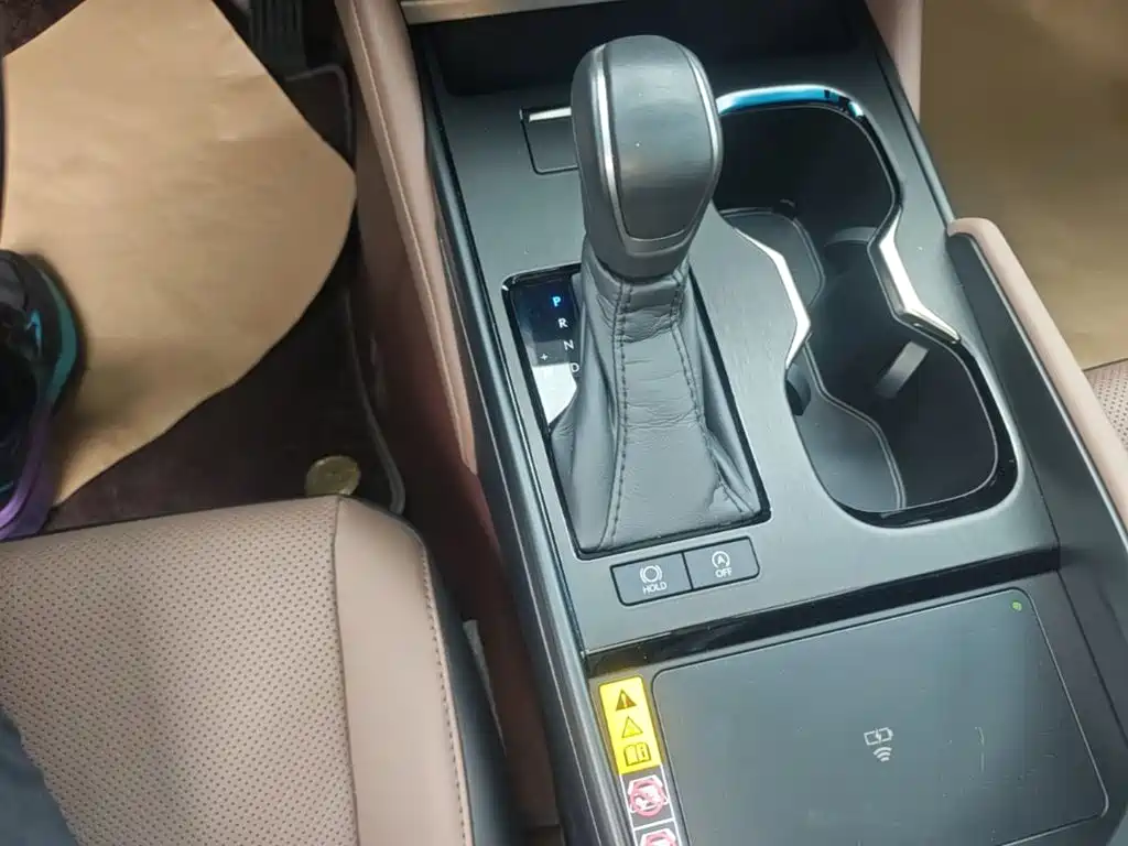 Lexus ES — миниатюра 14