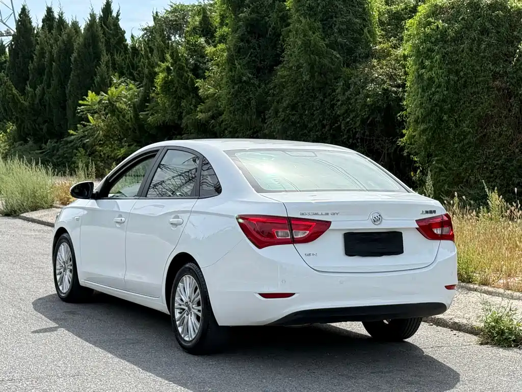 Buick Excelle — миниатюра 5