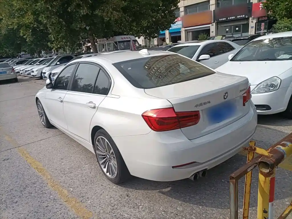 BMW 3 Series — миниатюра 5