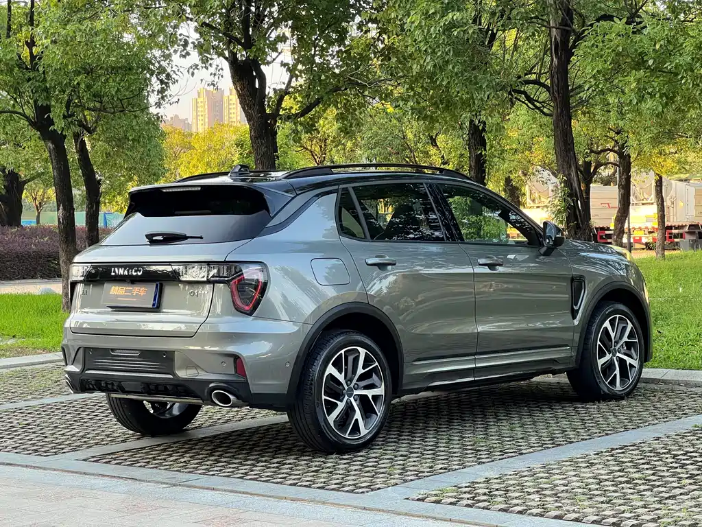 Lynk & Co 01 — миниатюра 17