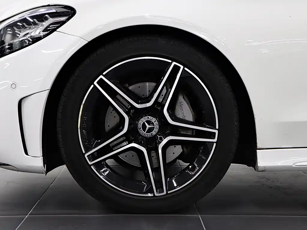 Mercedes-Benz C-Class (Import) — миниатюра 8