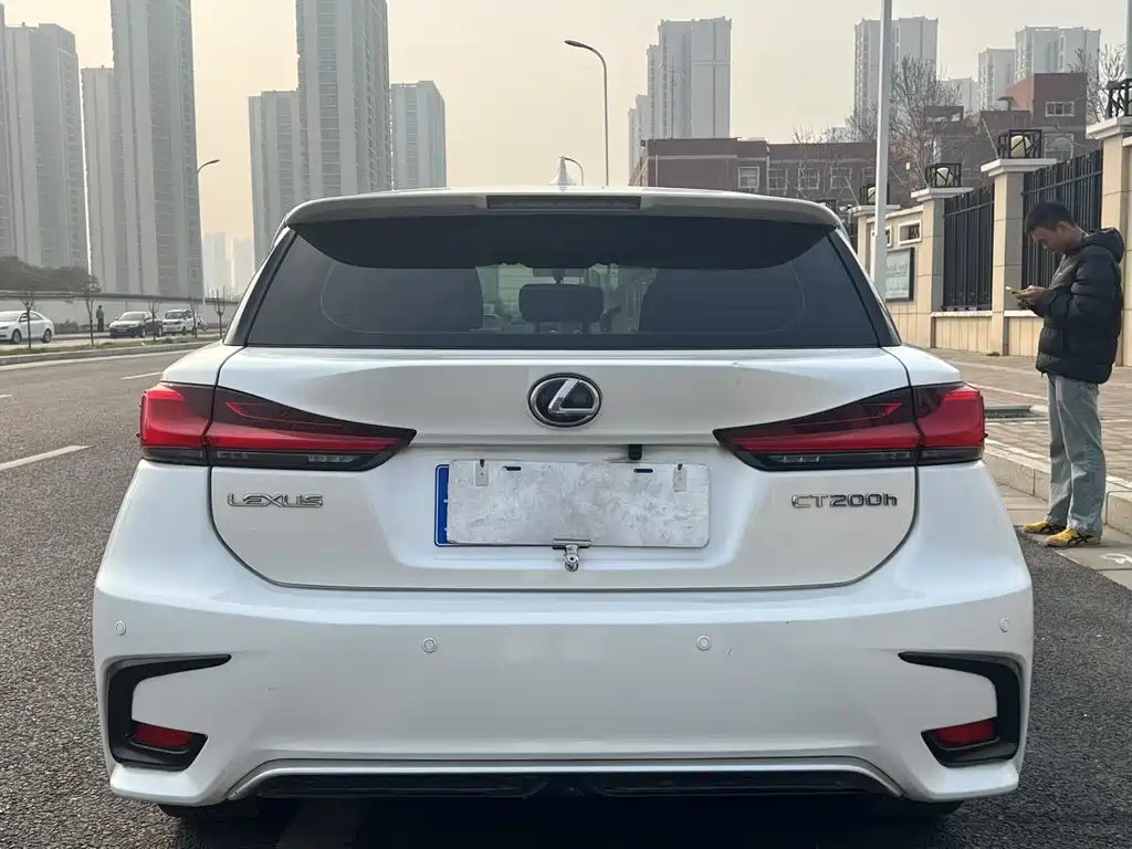Lexus CT 2020 CT200h Elite