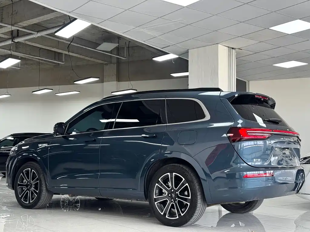 AITO ASK THE WORLD M7