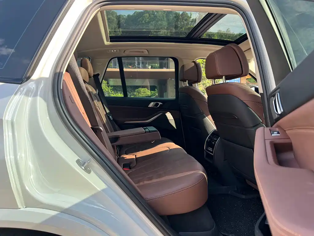 BMW X5 (Import) — миниатюра 17