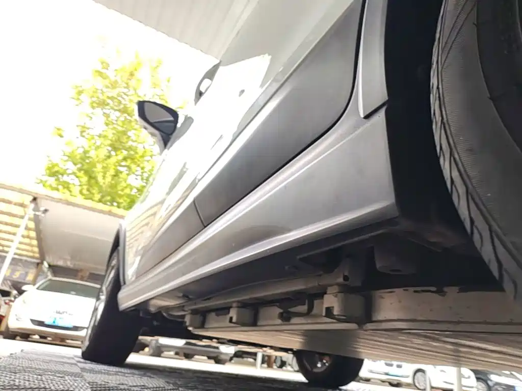 BYD Yuan EV — миниатюра 22