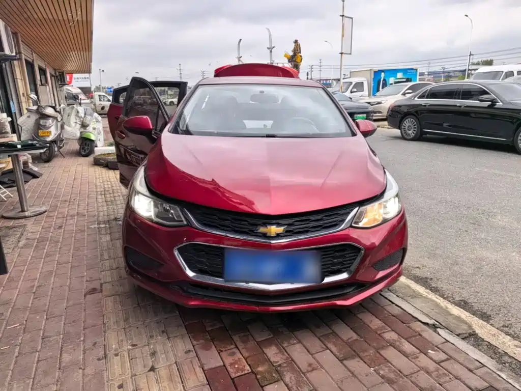 Chevrolet Cruze — миниатюра 3