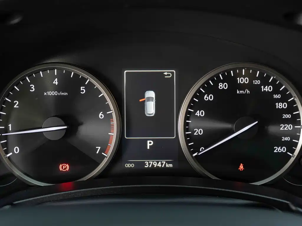 Lexus NX — миниатюра 14