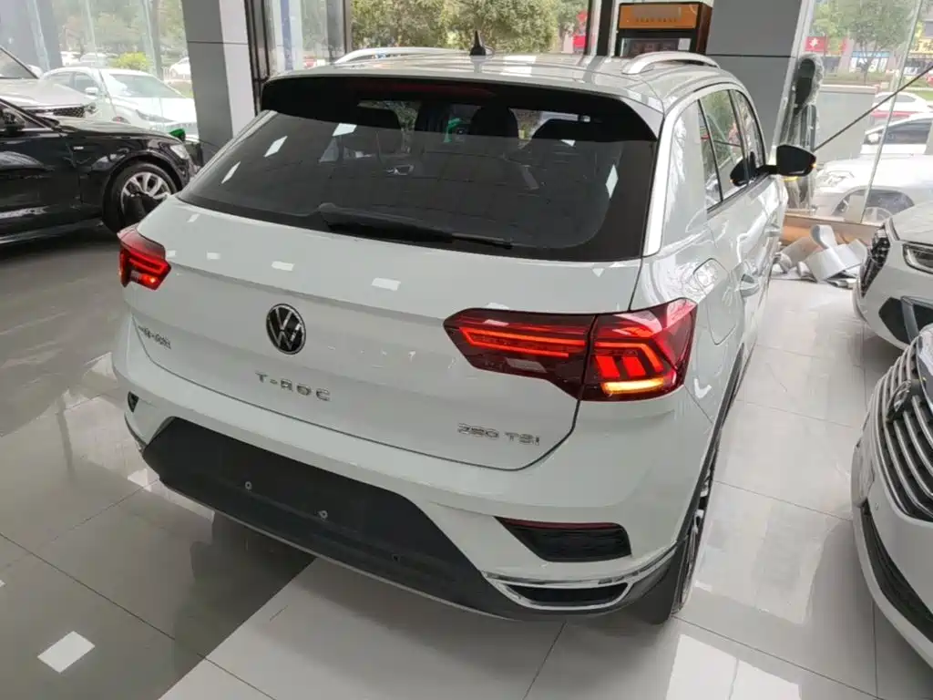 Volkswagen T-Roc — миниатюра 7
