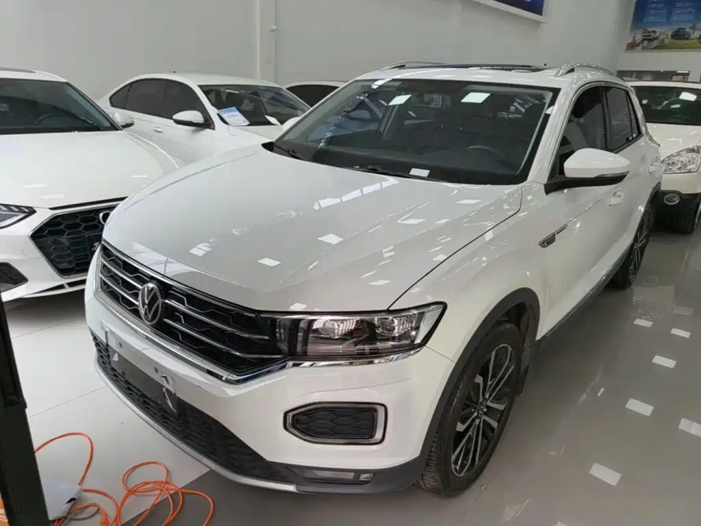 Volkswagen T-Roc — миниатюра 2