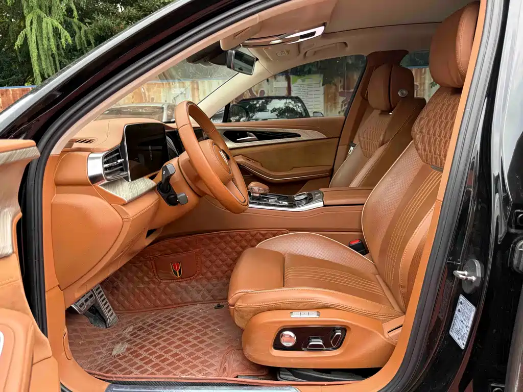 Hongqi H9 2022 2.0T