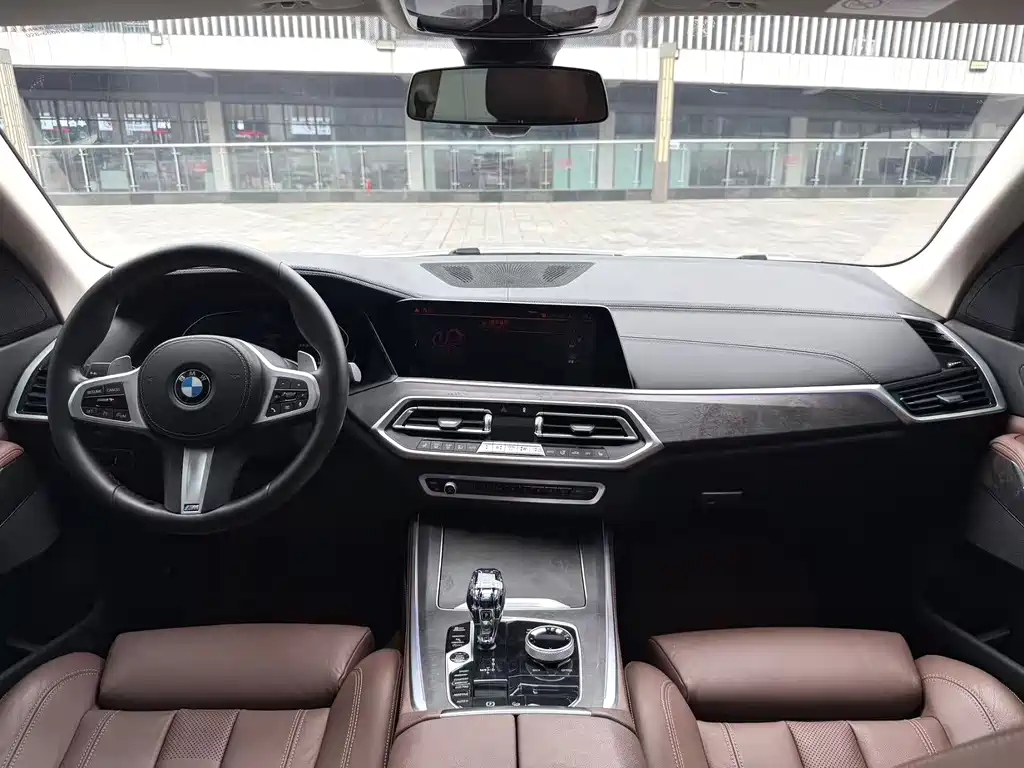 BMW X5 (Import) — миниатюра 6