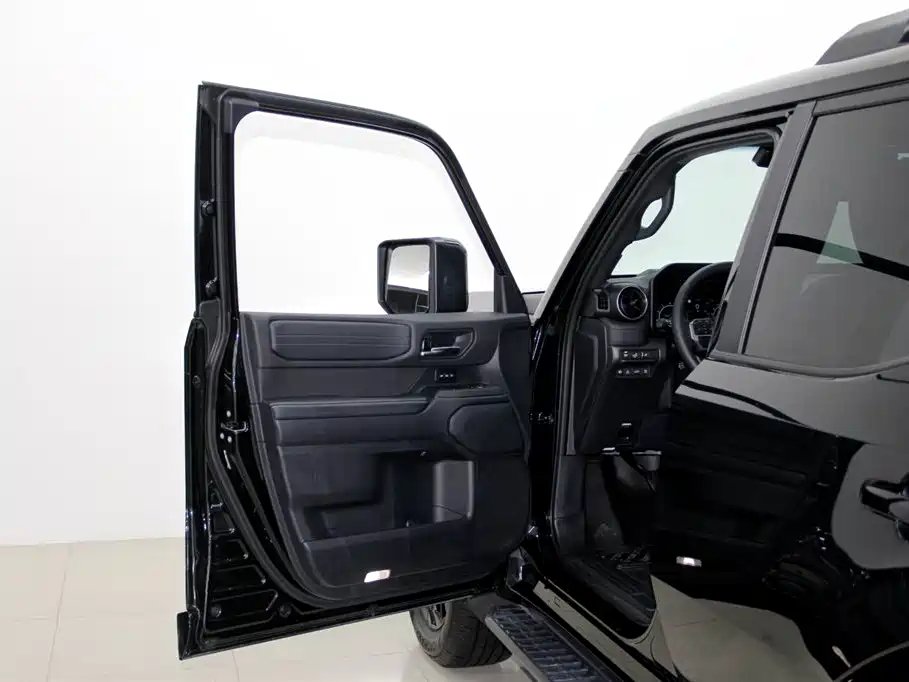Toyota Land Cruiser Prado 2025 2.4T Flagship VX 5 мест