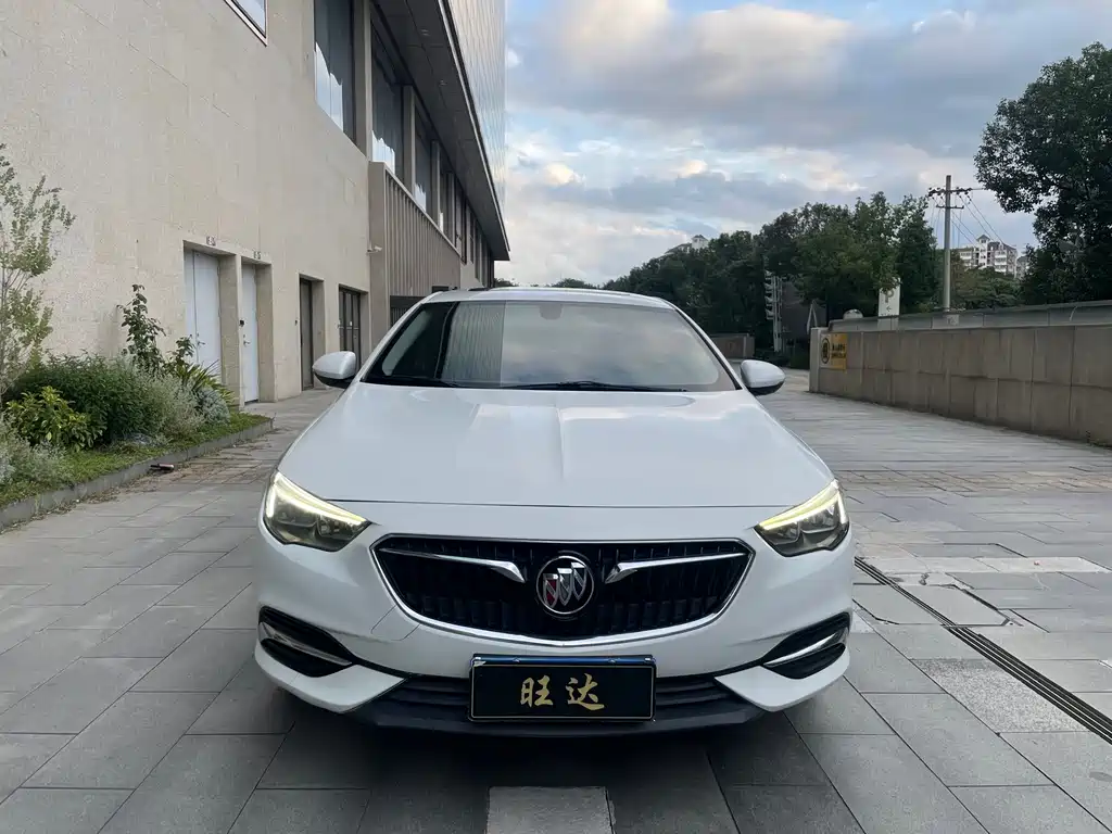 Buick Regal — миниатюра 2