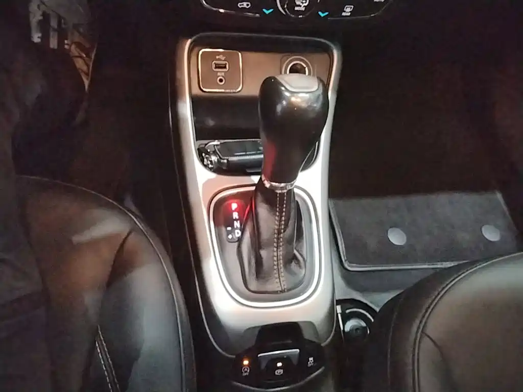 Jeep Compass — миниатюра 14