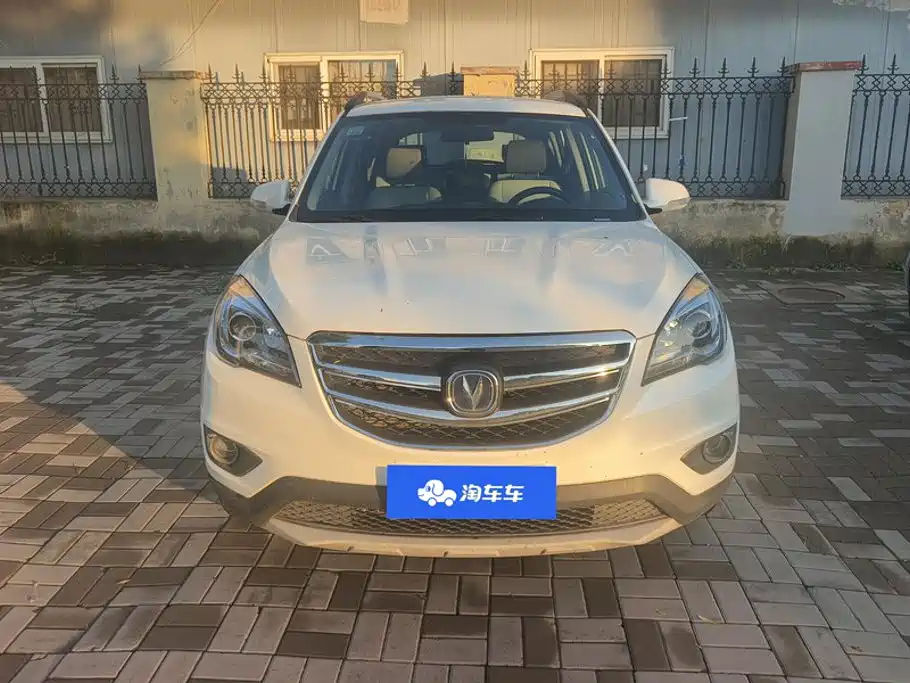 Changan CS35 — миниатюра 2