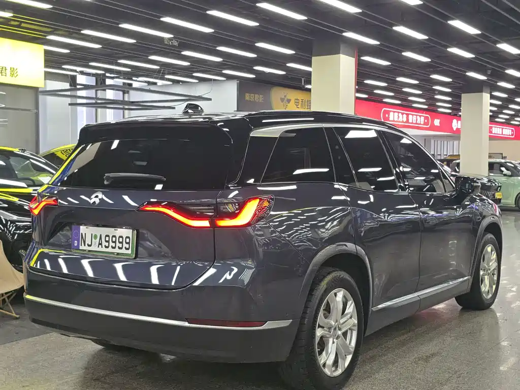 NIO ES8 — миниатюра 5