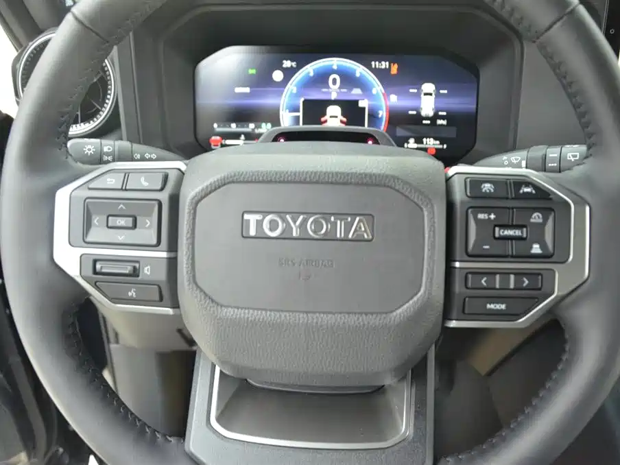 Toyota Land Cruiser Prado 2025 2.4T Flagship VX 5 мест
