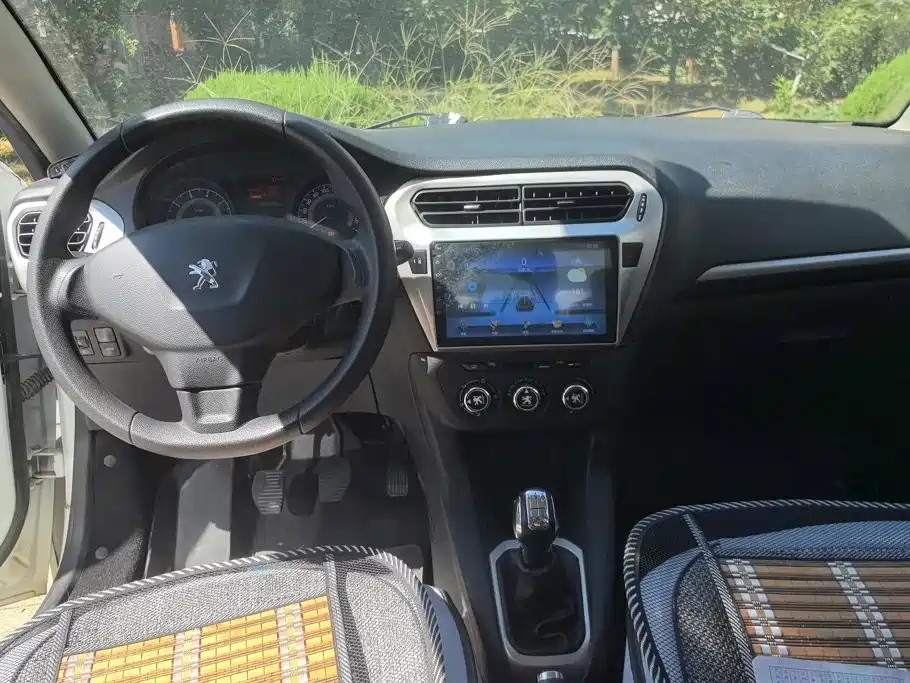 Peugeot 301 — миниатюра 12