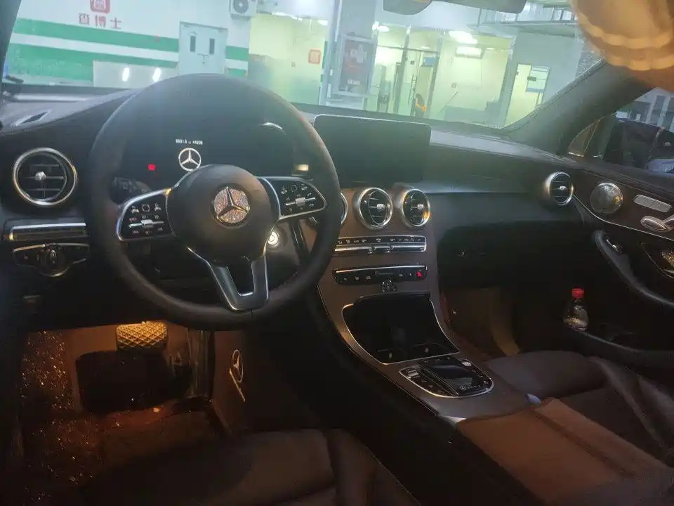 Mercedes-Benz GLC — миниатюра 3