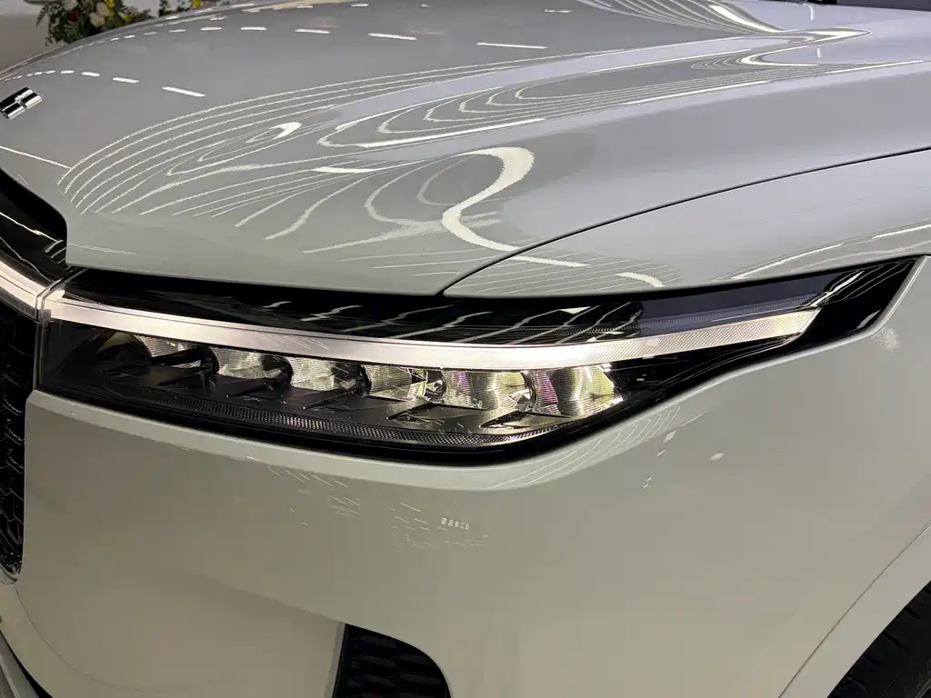 Li Auto Li ONE — миниатюра 10