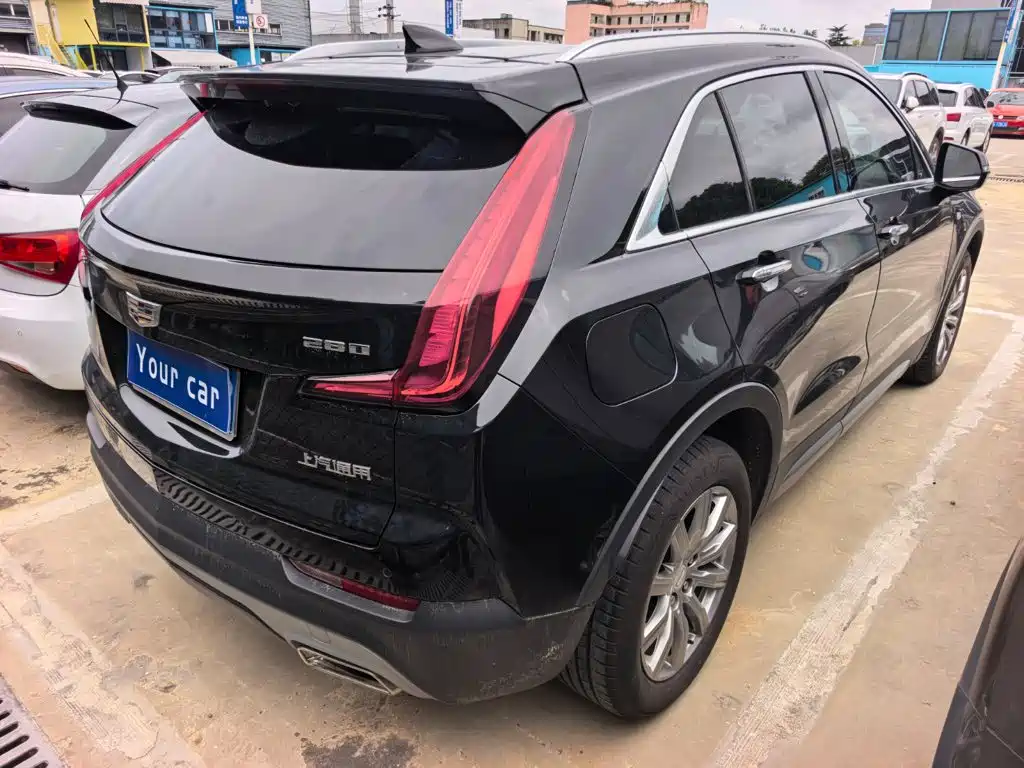 Cadillac XT4 — миниатюра 5