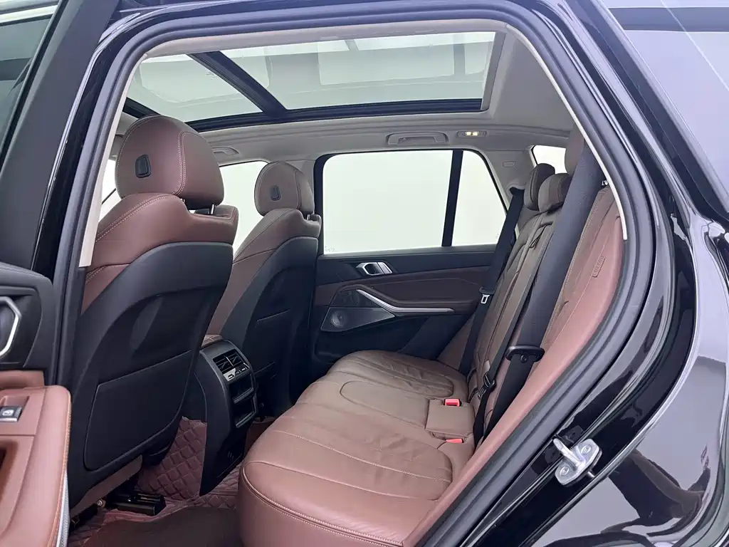 BMW X5 (Import) — миниатюра 23