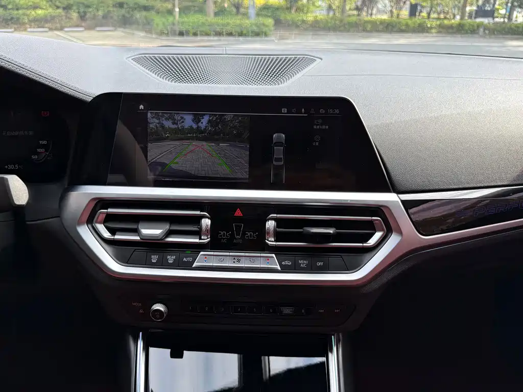 BMW 3 Series — миниатюра 20