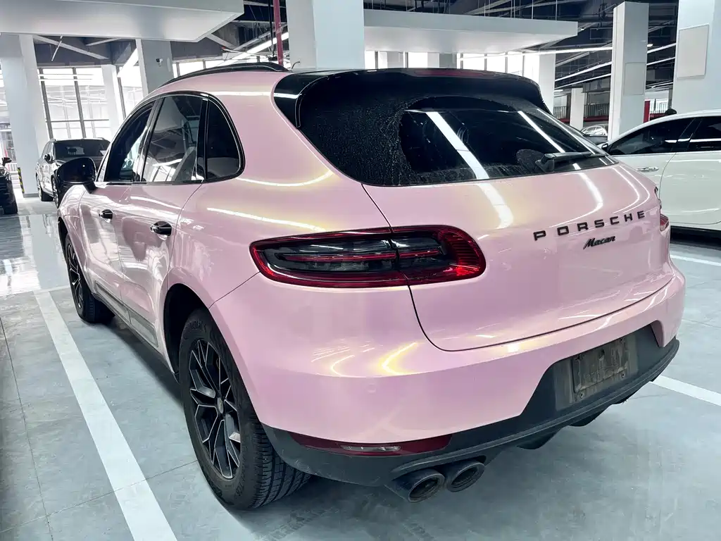 Porsche Macan — миниатюра 16