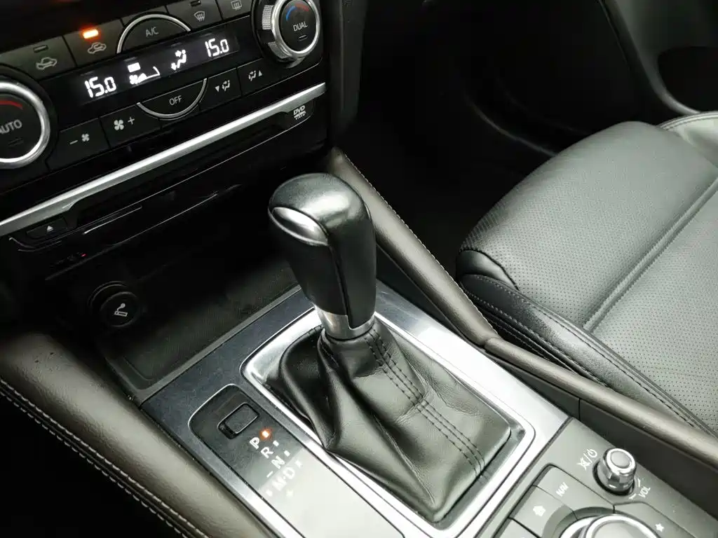 Mazda Atenza — миниатюра 13