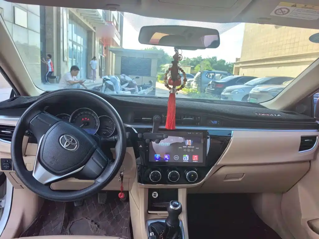 Toyota Corolla — миниатюра 5
