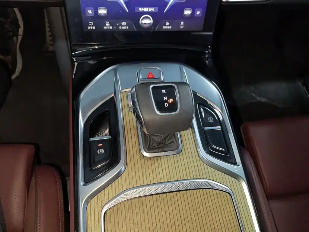 Hongqi Hongqi E-HS9 — миниатюра 14