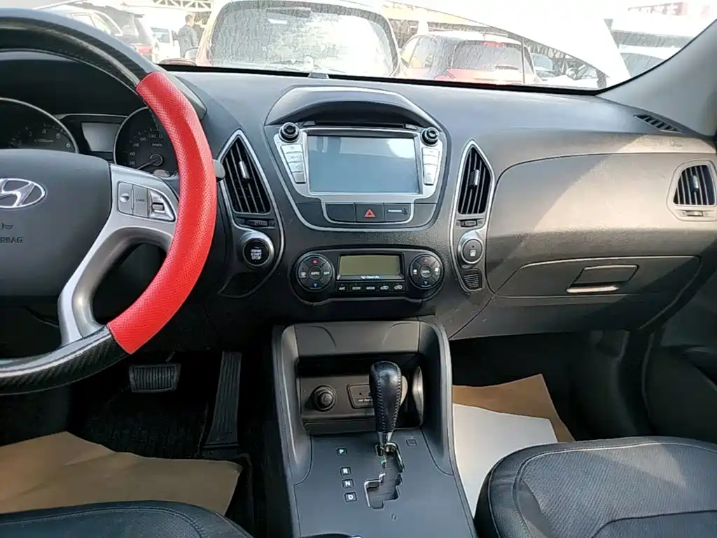Hyundai ix35 — миниатюра 13