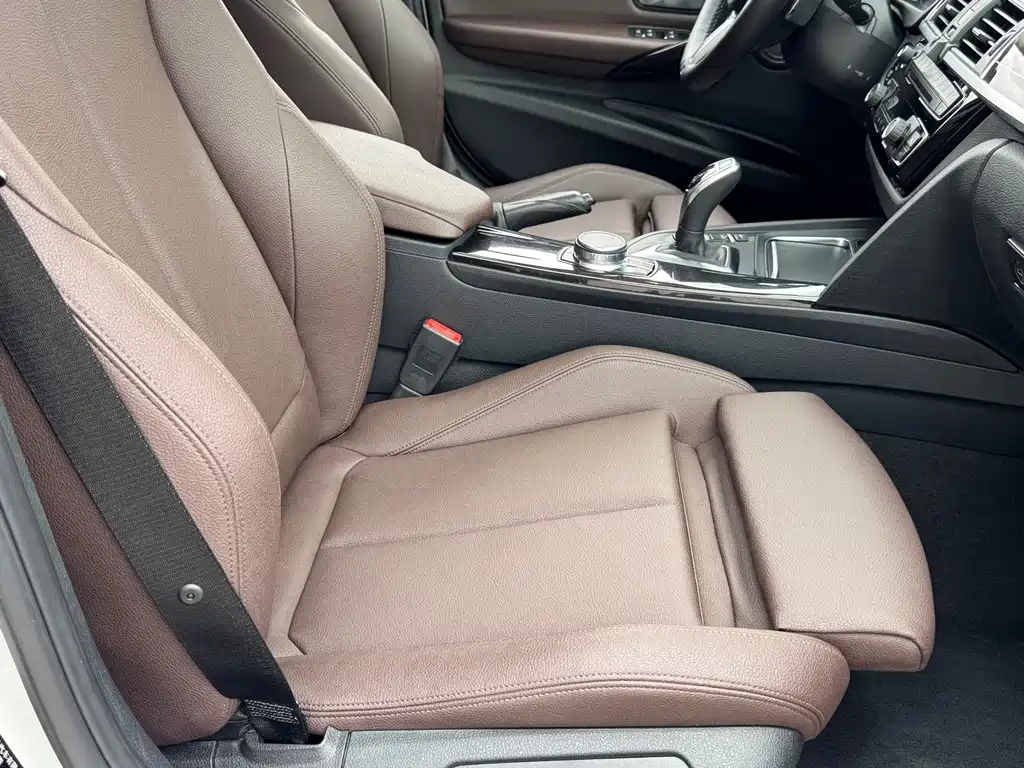 BMW 3 Series — миниатюра 28