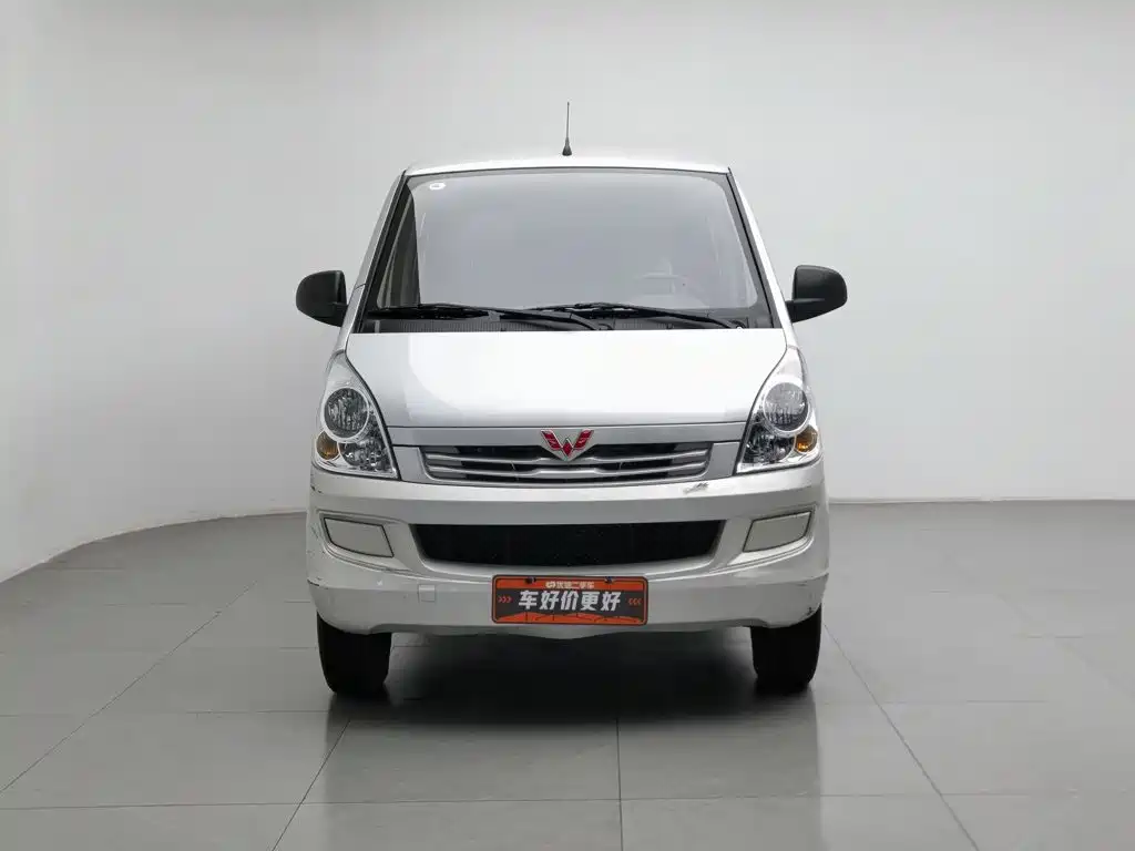 Wuling Rongguang S — миниатюра 3