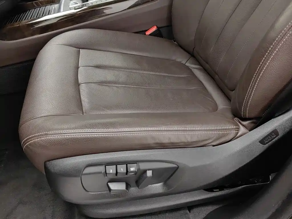 BMW X5 (Import) — миниатюра 20
