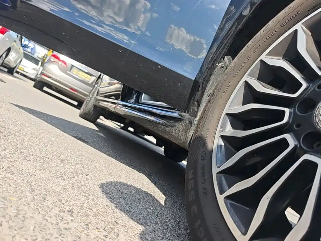 Mercedes-Benz V-Class — миниатюра 21